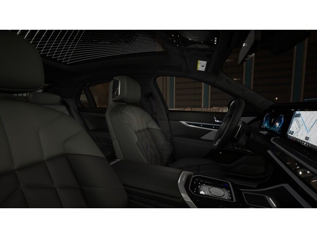 2025 BMW 7 Series 750e - Photo 53