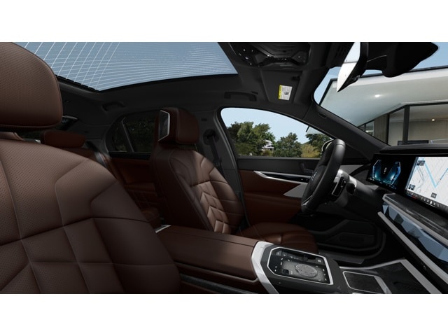 2026 BMW 7 Series 750e - Photo 39