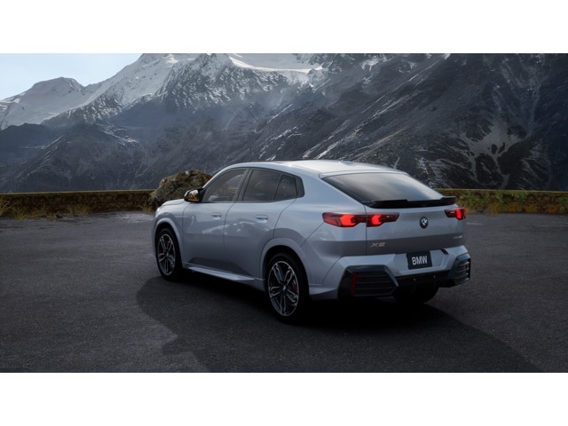 2026 BMW X2 28i's photo