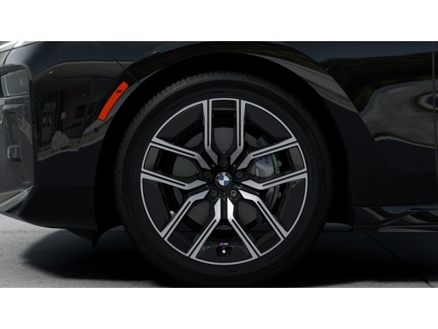 2025 BMW 7 Series 760i - Photo 40