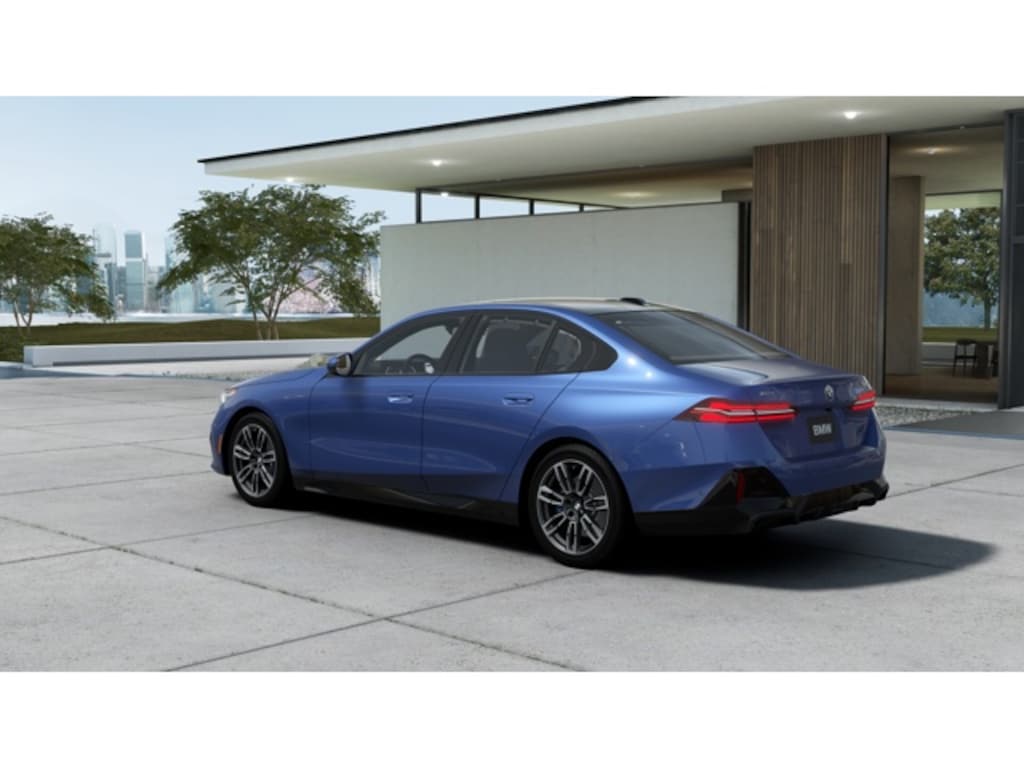 New 2026 BMW 530i xDrive Sedan