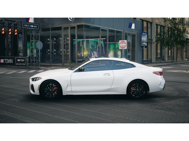 2026 BMW 4 Series M440i - Photo 22
