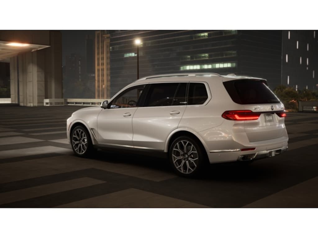 New 2027 BMW X7 xDrive40i SUV