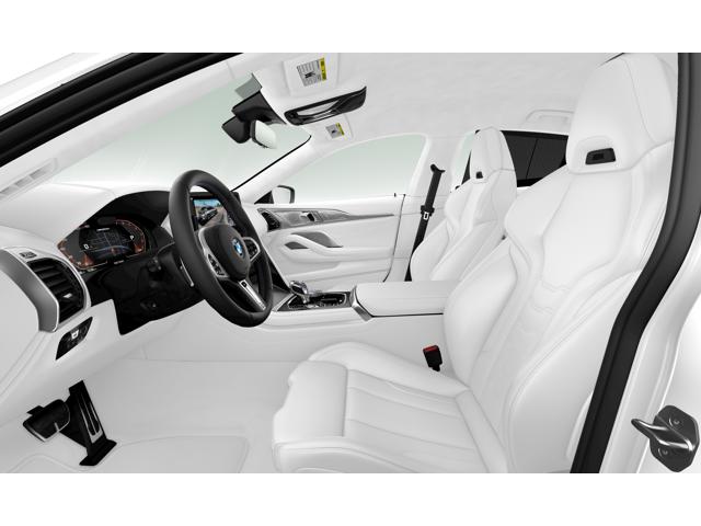 2026 BMW 8 Series M850i - Photo 6