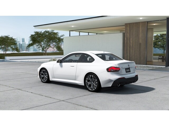 2025 Bmw 230i xDrive Coupe photo 2
