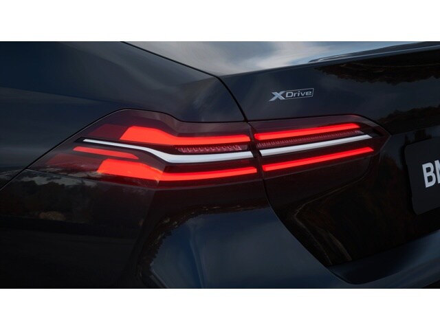 2026 BMW 5 Series 530i - Photo 39