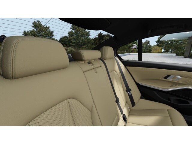 2025 BMW 3 Series 330i - Photo 37