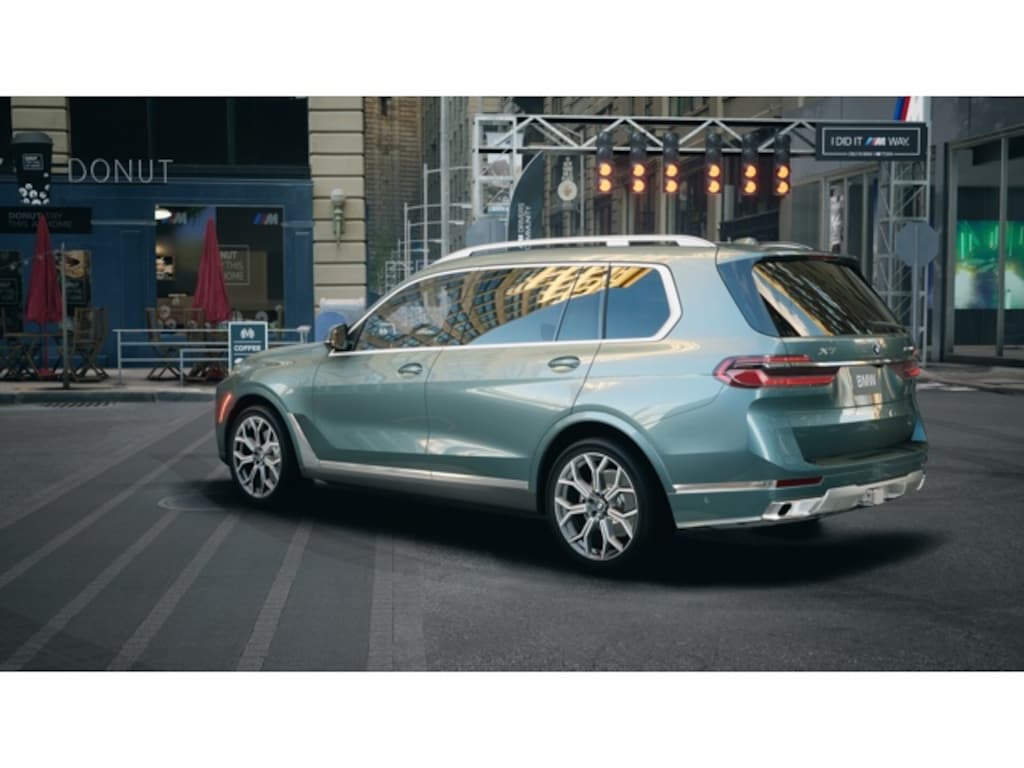 New 2026 BMW X7 xDrive40i SUV