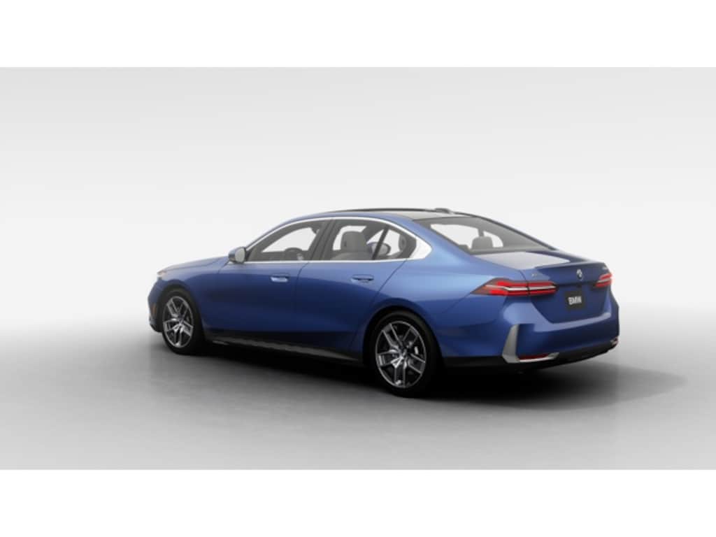 New 2026 BMW 530i xDrive Sedan