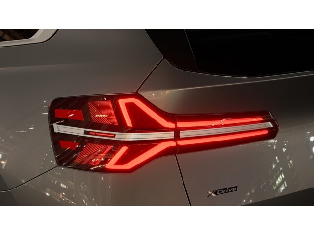 2026 BMW X3 30 - Photo 44