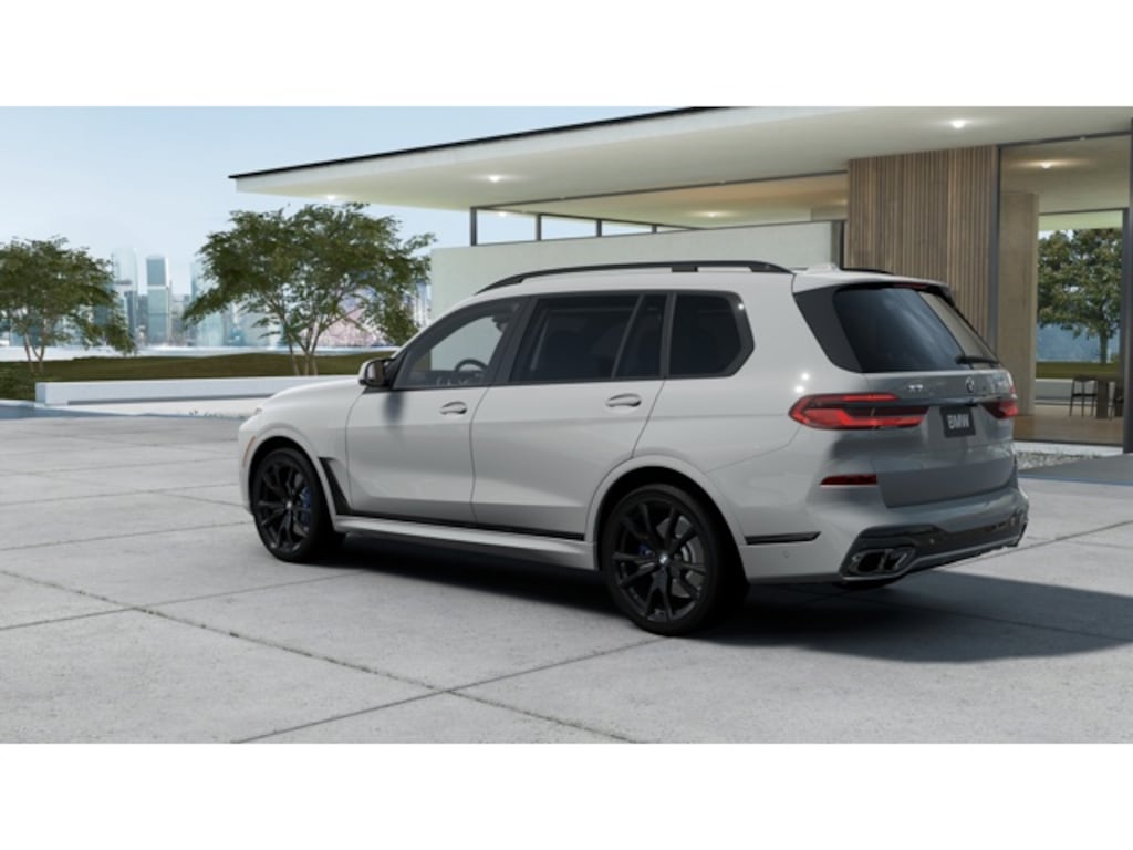 New 2026 BMW X7 M60i SUV