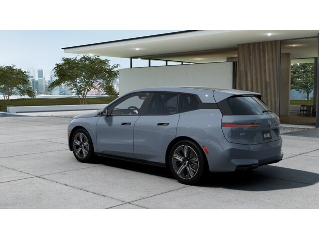 2026 Bmw iX photo 2
