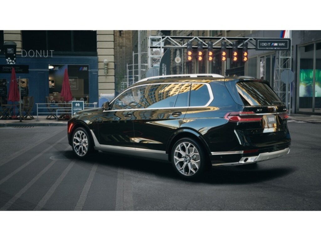 New 2026 BMW X7 xDrive40i SUV