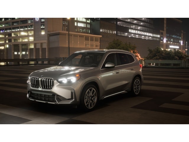2026 BMW X1 28i's photo