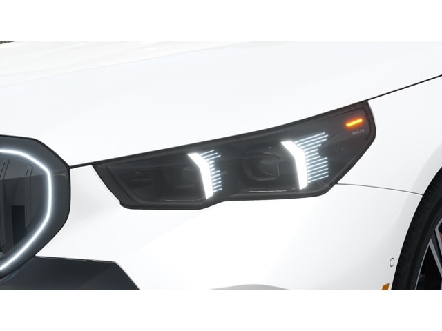 2026 BMW 5 Series 550e - Photo 48