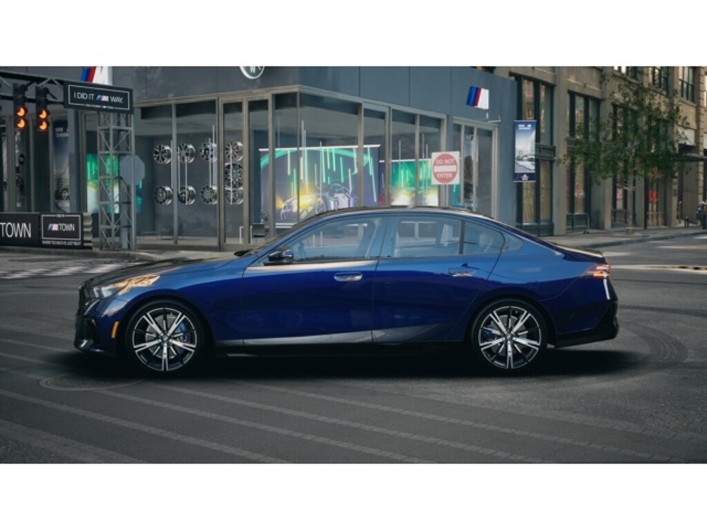 New 2026 BMW 530i xDrive Sedan