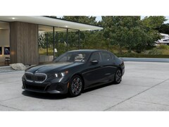 2026 BMW 550e xDrive Sedan