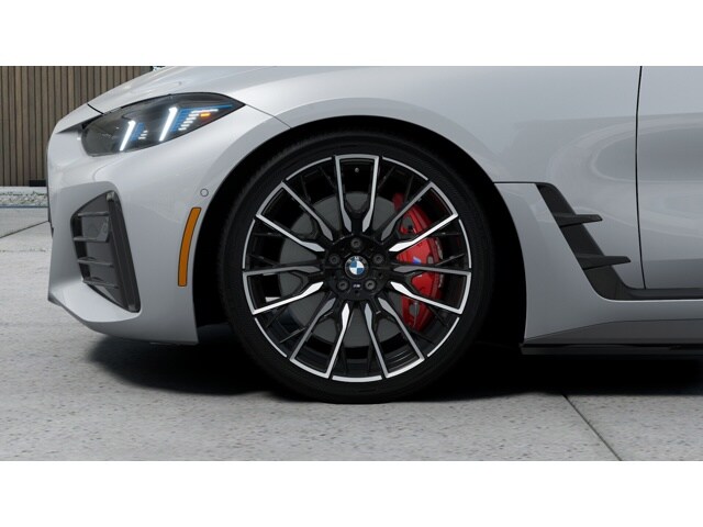 2025 BMW i4 M50 - Photo 37