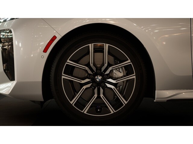2025 BMW 7 Series 760i - Photo 51