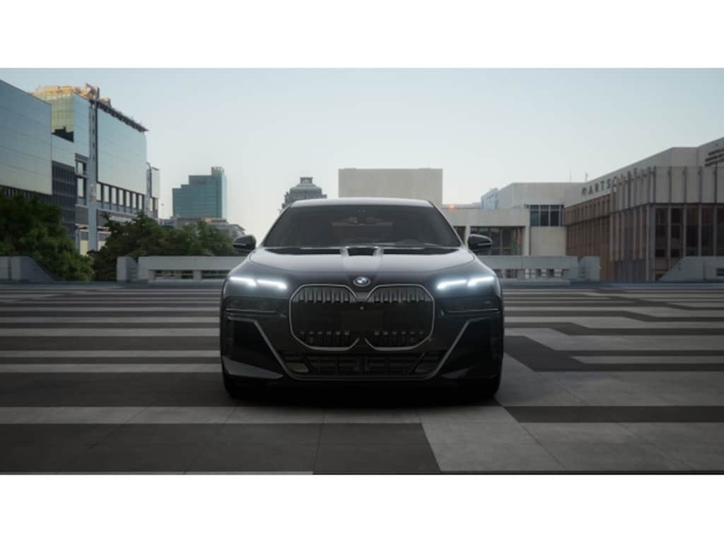 New 2026 BMW 740i Sedan