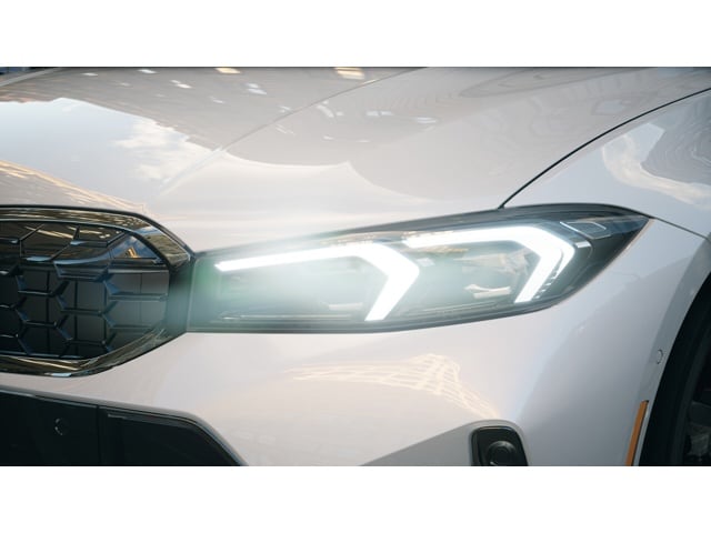 2026 BMW 3 Series M340i - Photo 6