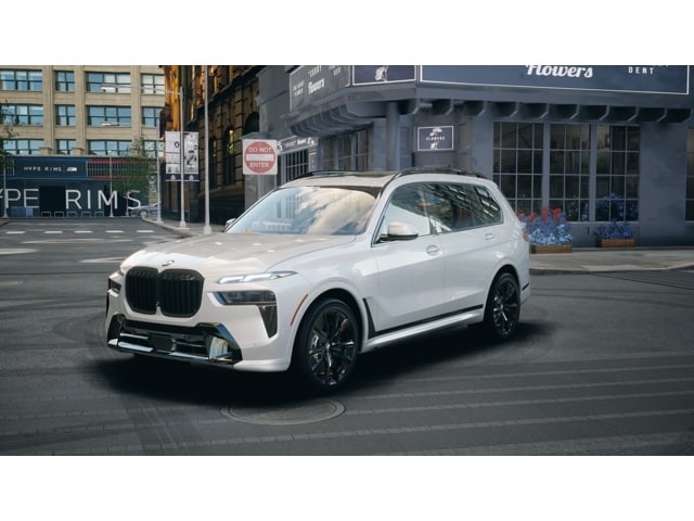 2026 BMW X7 40i's photo