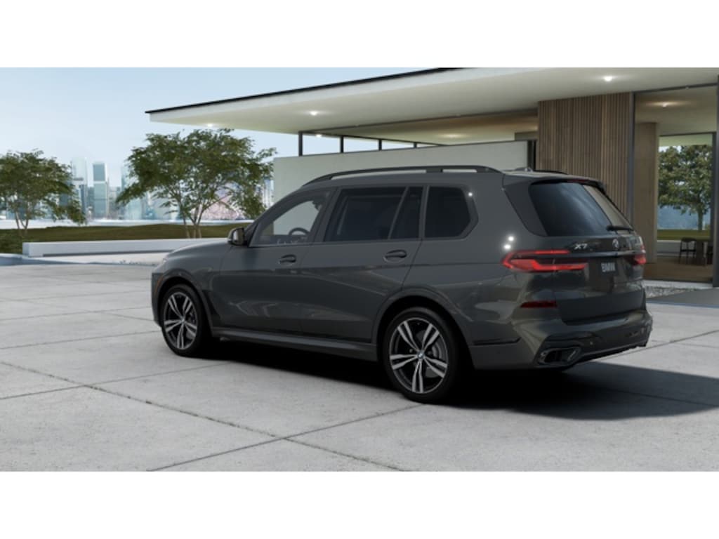 New 2026 BMW X7 SUV