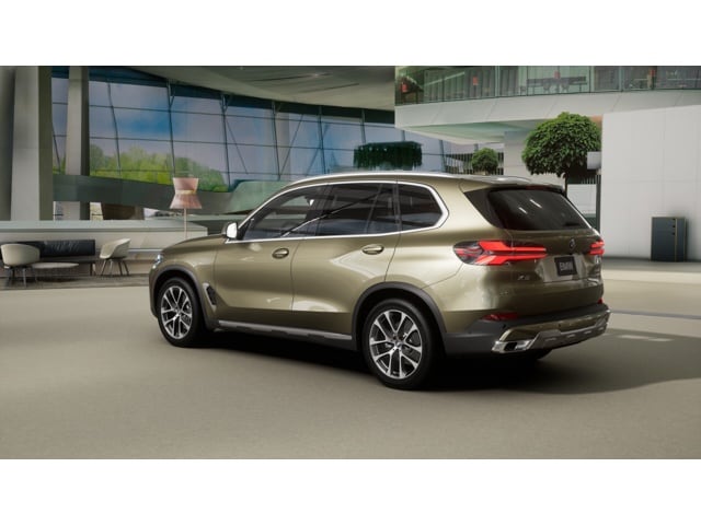 2026 BMW X5 Base's photo