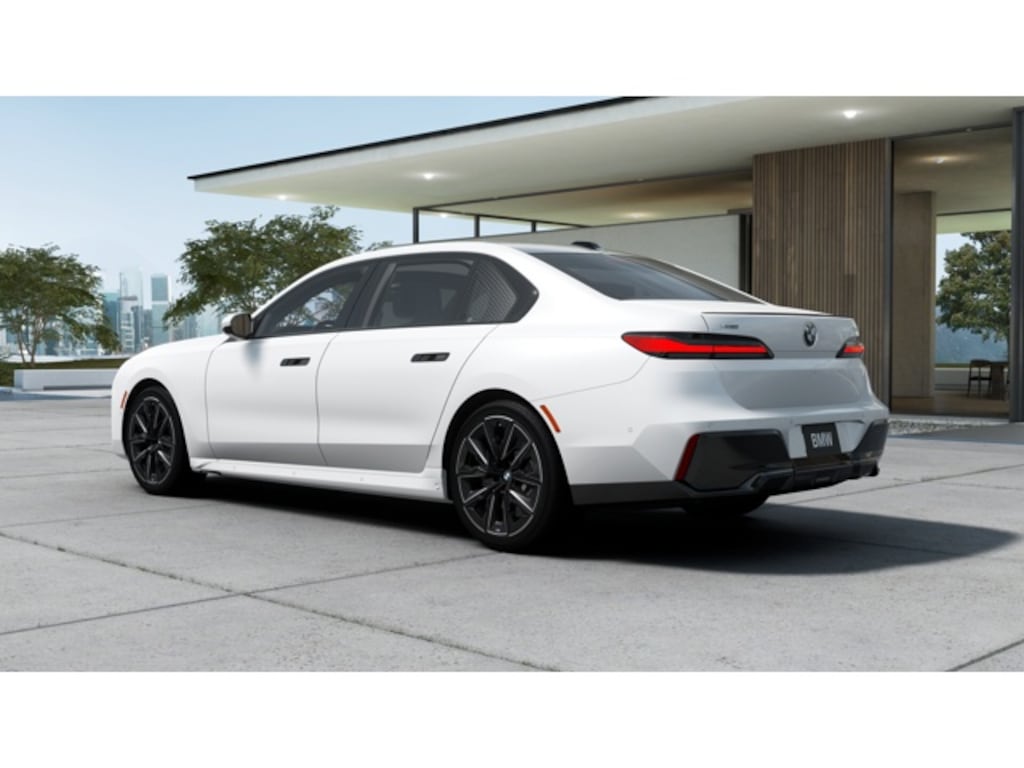 New 2026 BMW 760i xDrive Sedan