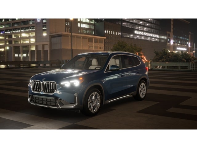 2026 BMW X1 28i's photo