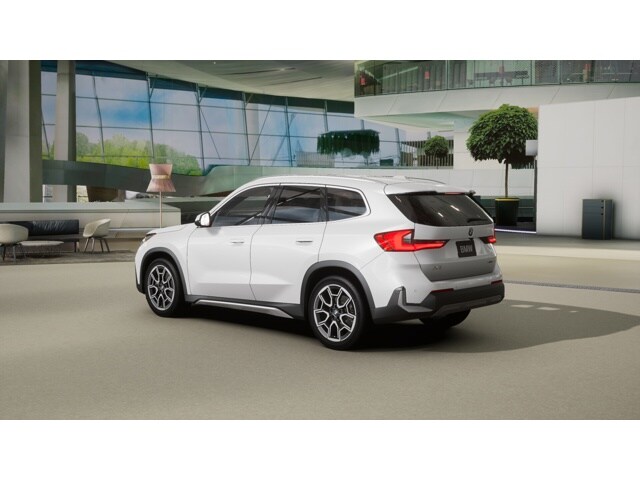 2026 Bmw X1 XDrive28i photo 2