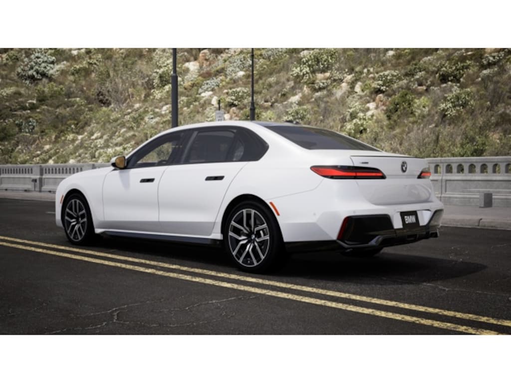 New 2026 BMW 740i xDrive Sedan