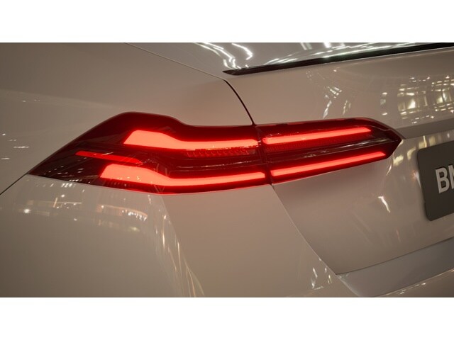 2026 BMW 5 Series 530i - Photo 37