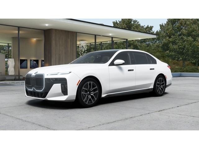 2026 BMW 7 Series 740's photo