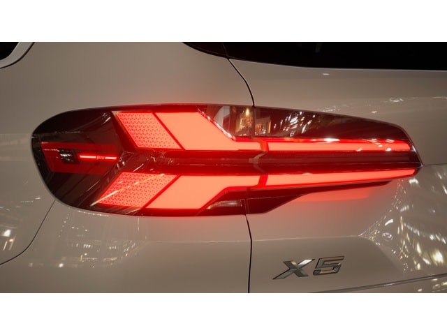 2026 BMW X5 50e - Photo 51