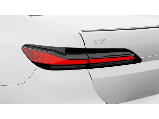 2025 BMW i7 50 - Photo 8