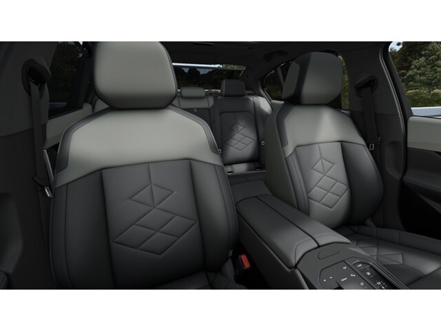 2026 Bmw 550e xDrive photo 10