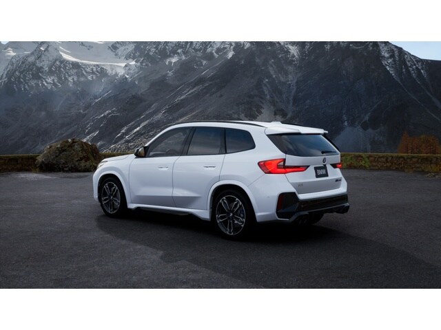 2026 Bmw X1 M35i photo 2