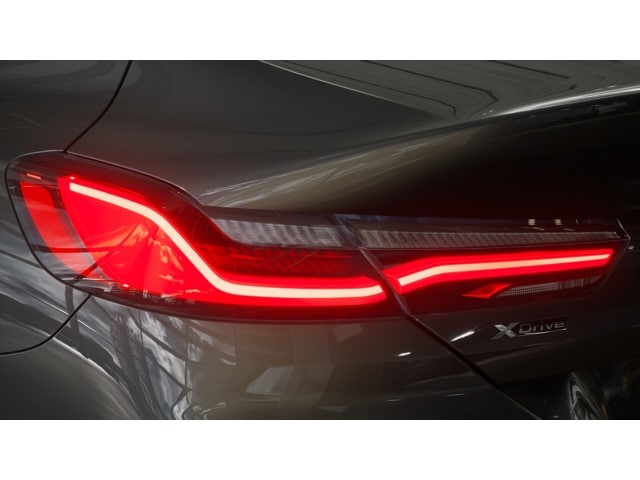 2026 BMW 8 Series 840i - Photo 8