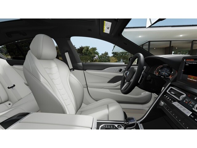 2026 BMW 8 Series 840i - Photo 40