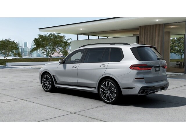 2026 Bmw X7 M60i photo 2
