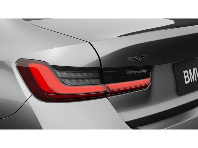 2025 BMW 3 Series 330i - Photo 32