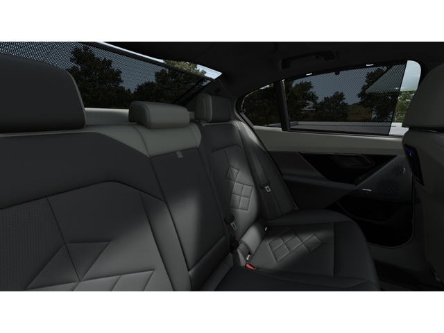 2026 BMW 5 Series 530i - Photo 43