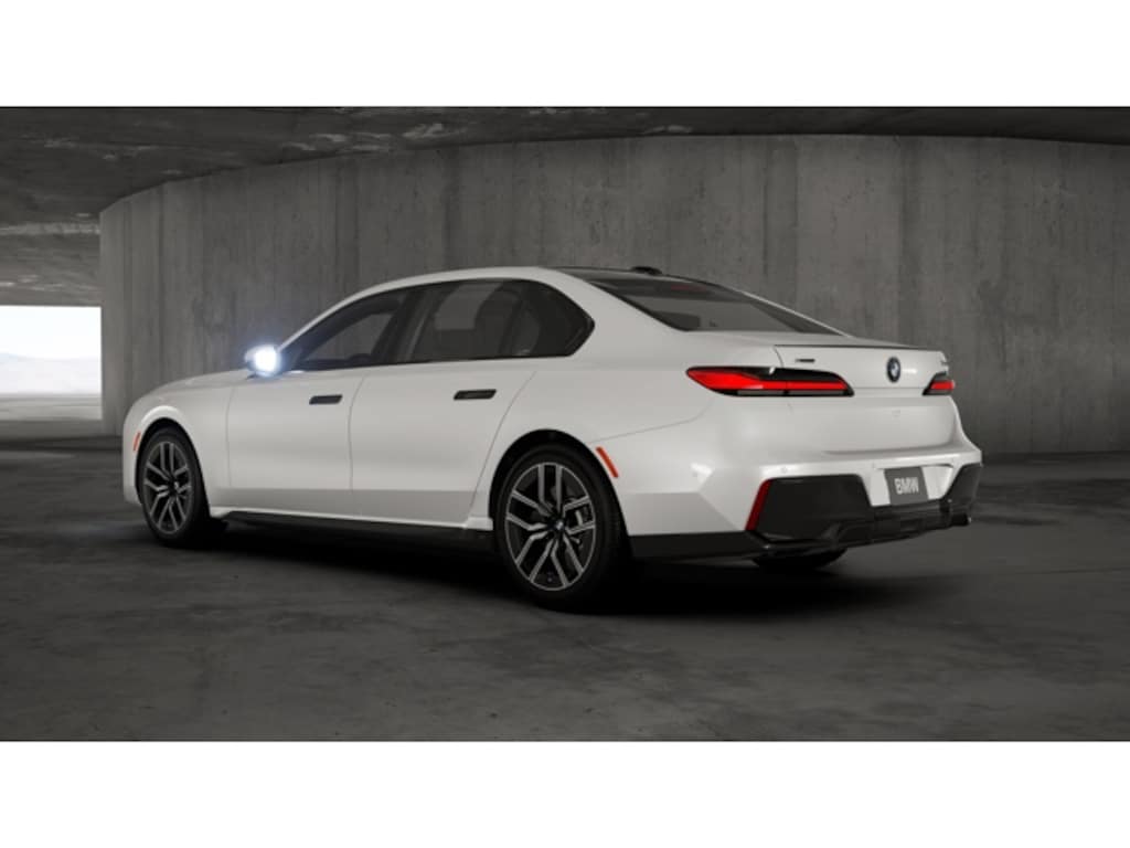 New 2026 BMW 740i xDrive Sedan