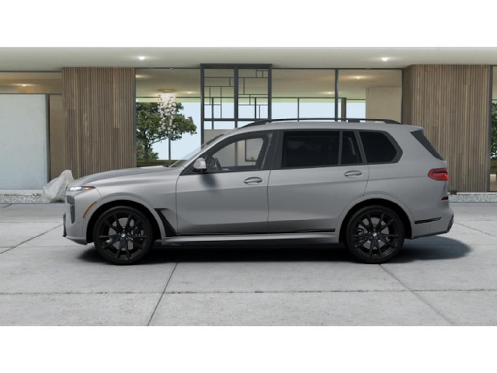 New 2027 BMW X7 M60i SUV