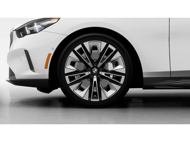 2026 BMW 5 Series 530i - Photo 26