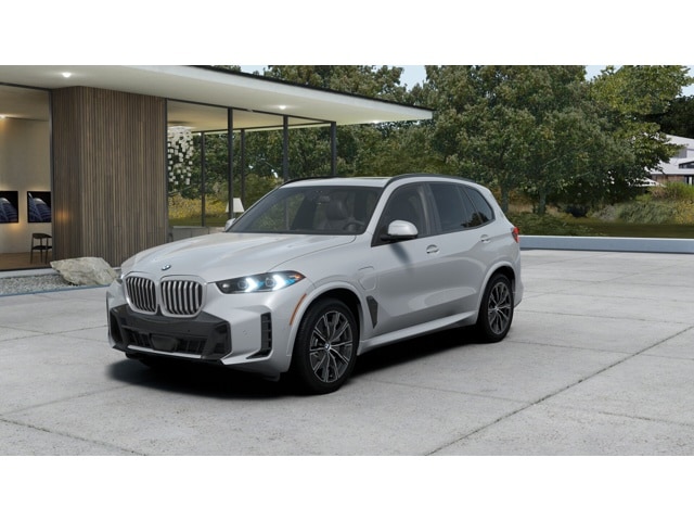2026 BMW X5 50e's photo