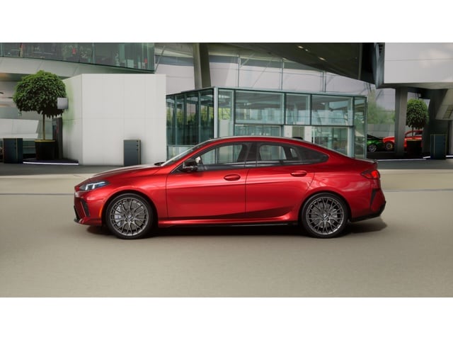 2025 BMW 2 Series M235 - Photo 22