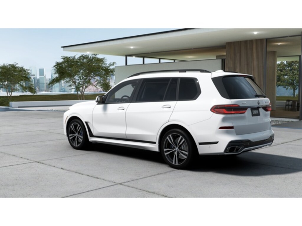 New 2026 BMW X7 M60i SUV