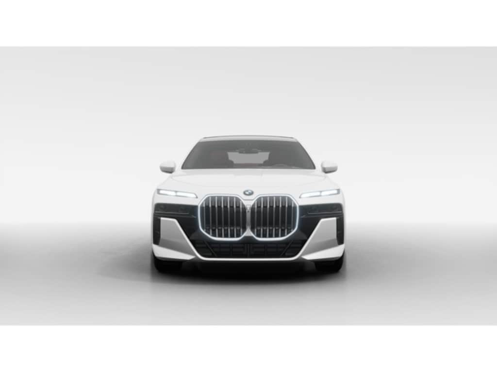 New 2026 BMW 740i xDrive Sedan